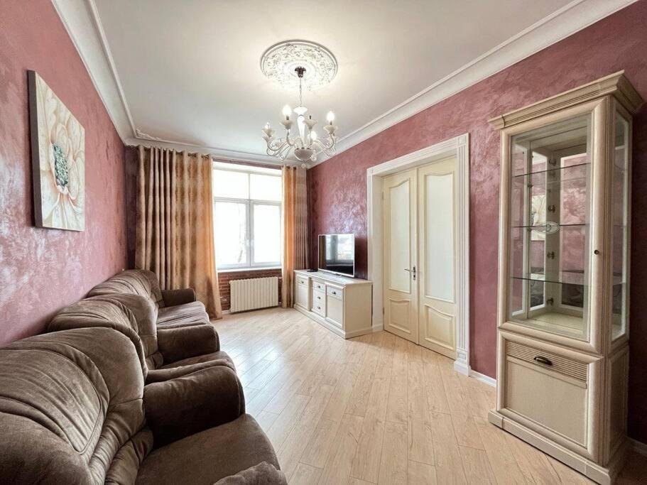 Luxury Apartment In The Center Chişinău Eksteriør billede